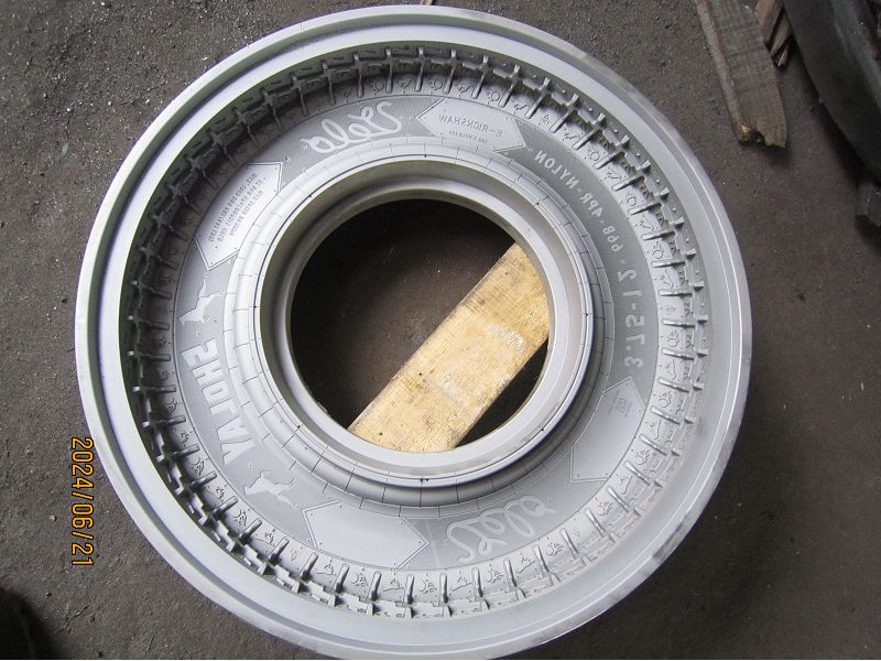 Motorcycle Tyre Mold